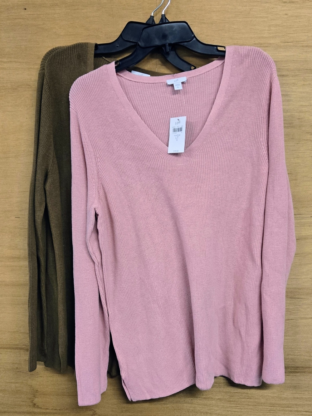 V-Neck Ribbed Sweater - Pink